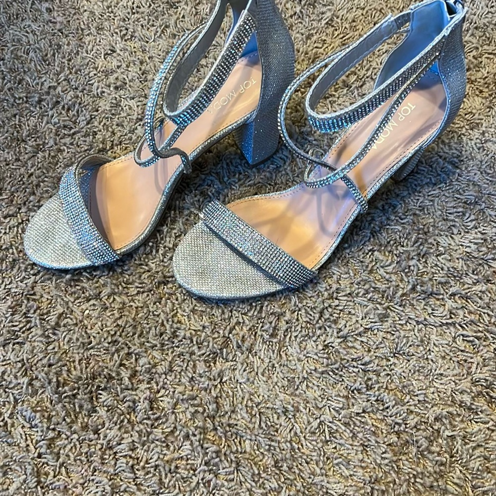 TOP Moda silver formal heels - Picture 2 of 5
